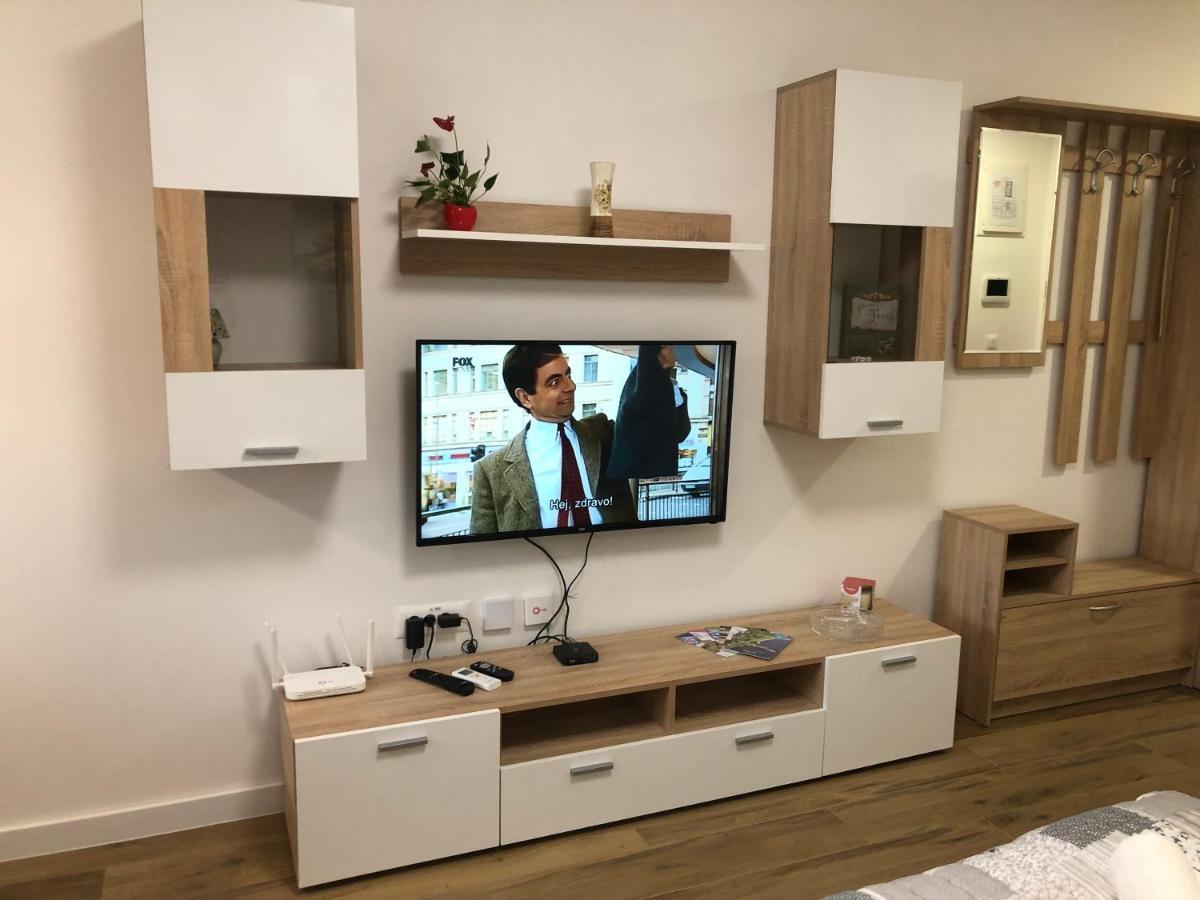 Apartments Biro Суботица Екстериор снимка