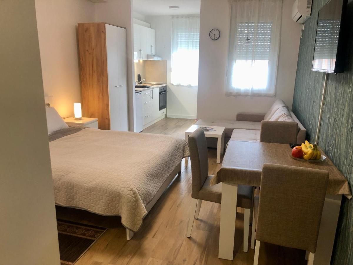 Apartments Biro Суботица Екстериор снимка