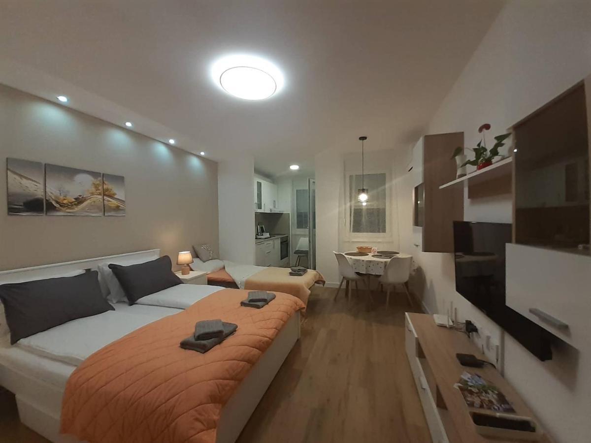 Apartments Biro Суботица Екстериор снимка